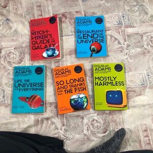 Hitchhiker’s Guide to the Galaxy Book Set of 5